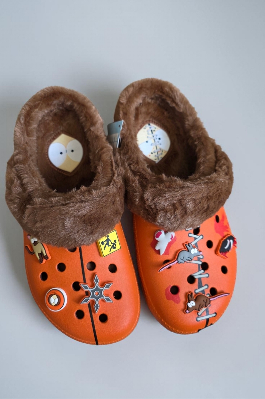 Crocs. Lined Clog. South Park "Kenny McCormick" with Jibbitz. Orange. Men's 9
